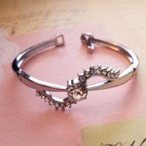 Double Hinged Rhinestone Crystal Bracelet